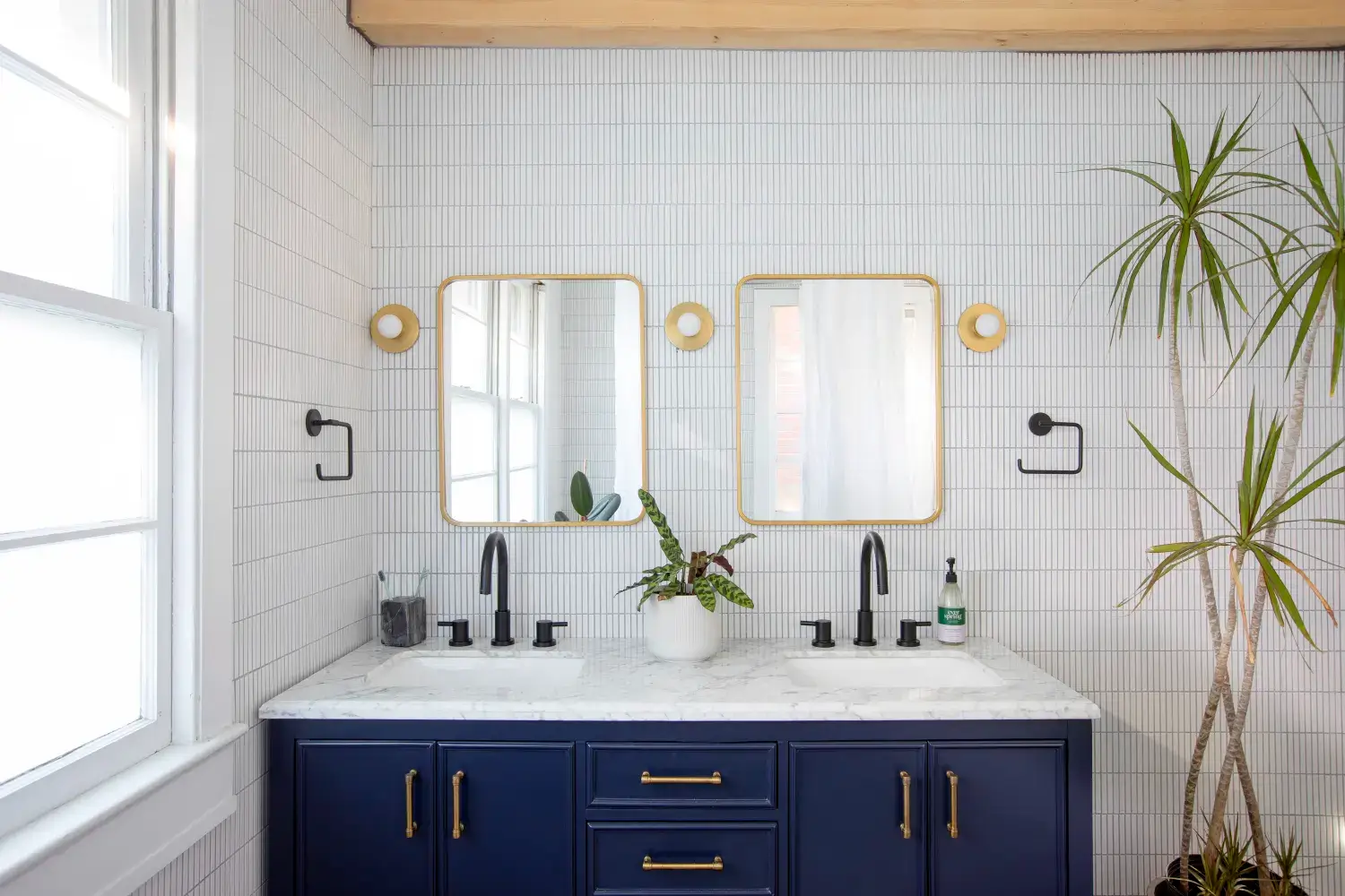 Small Bathroom Remodel Benefits
